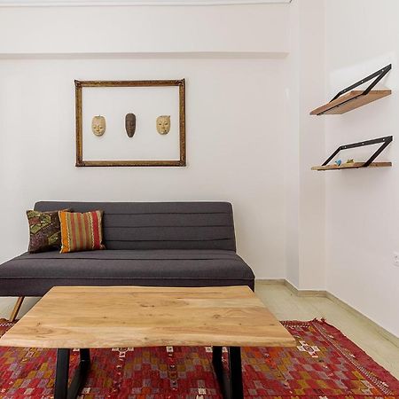 A Modern 2-Bedroom Apartment Near Areios Pagos Atena Exterior foto